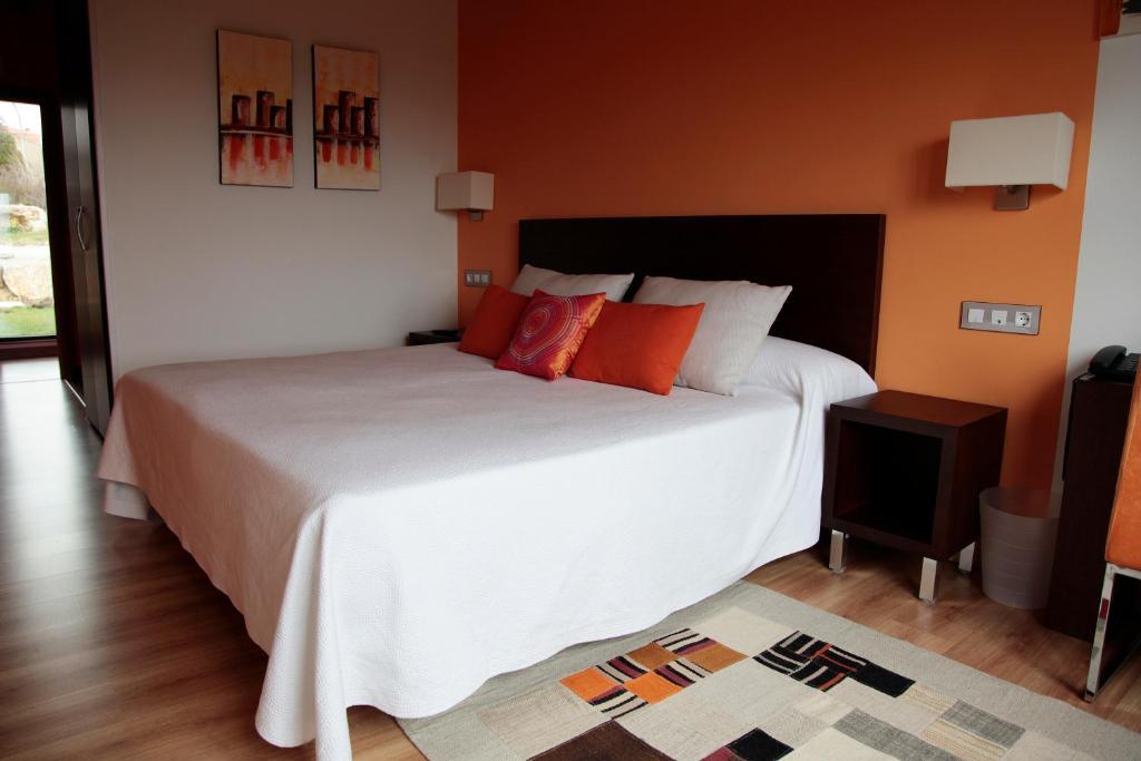 Hotel Araz Las Rozas de Valdearroyo Exteriér fotografie