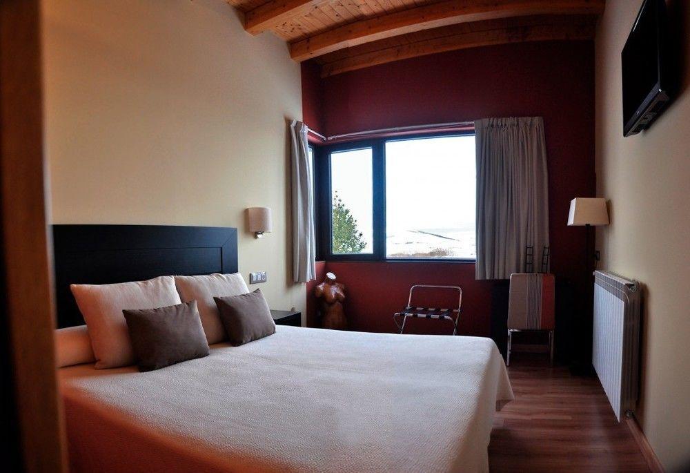 Hotel Araz Las Rozas de Valdearroyo Exteriér fotografie